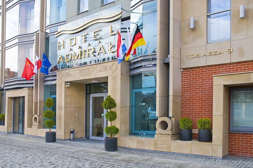 Hotel Admiral - Exterior