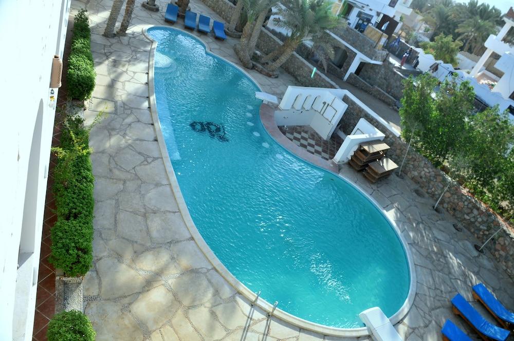 Dahab Divers - Outdoor Pool