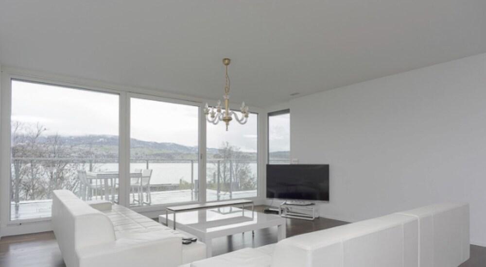 Das schönste Penthouse am Zürichsee - Living Area