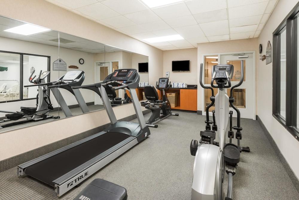 Wingate by Wyndham Erie - Fitness Facility