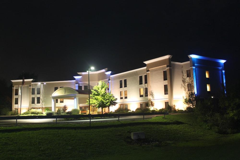 Holiday Inn Express Lewisburg/New Columbia, an IHG Hotel - Featured Image