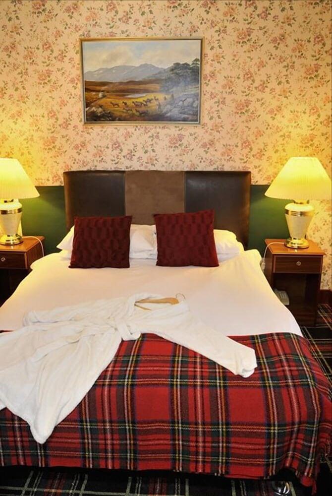 Loch Ness Lodge Hotel - Room
