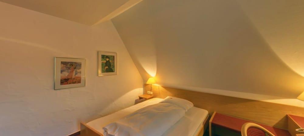 Landgasthof Hotel Rössle - Room