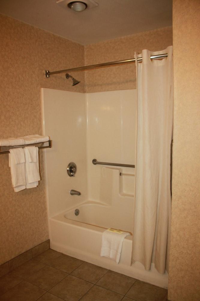 بورت أوف تاكوما إن - Bathroom Shower