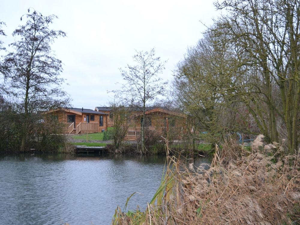 The Chiltern Lodges at Upper Farm Henton - Featured Image