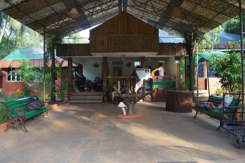 Dudhsagar Spa Resort - Lobby