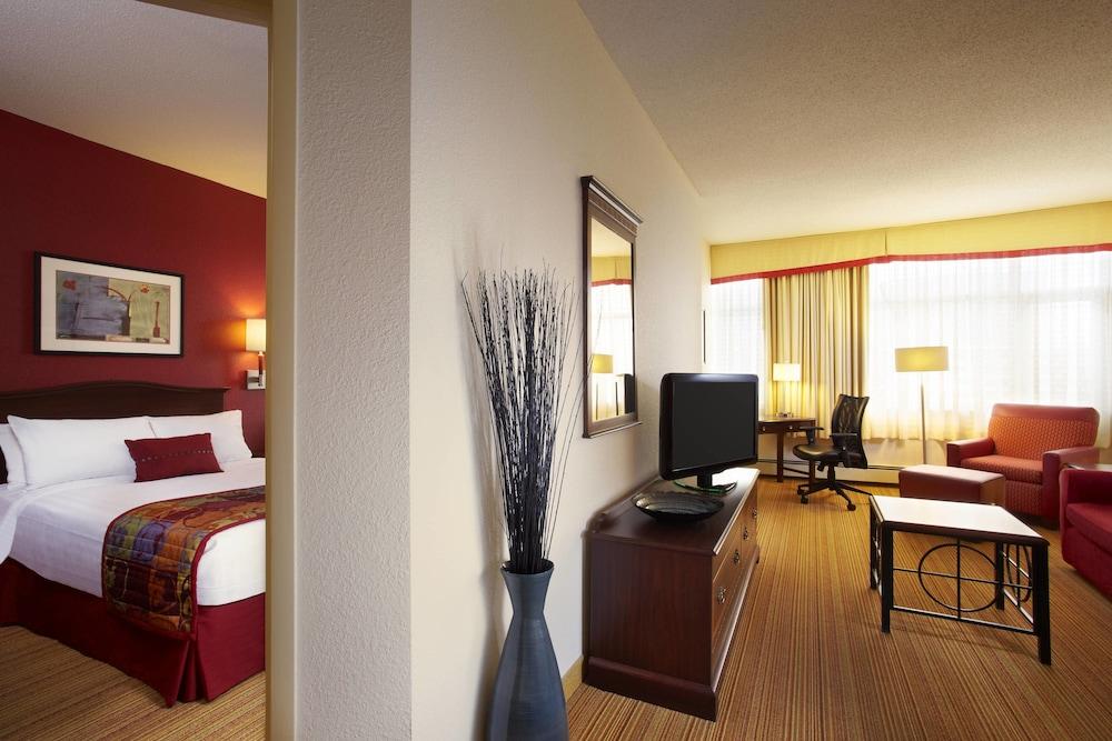 Residence Inn by Marriott Ottawa Downtown - Featured Image