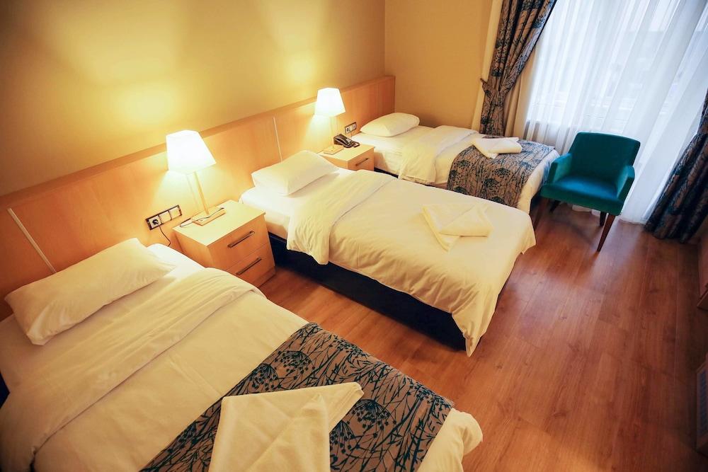 Artika Hotel - Room