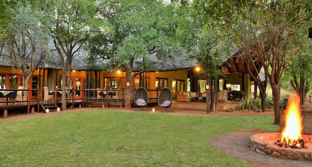 Black Rhino Game Lodge - Property Grounds