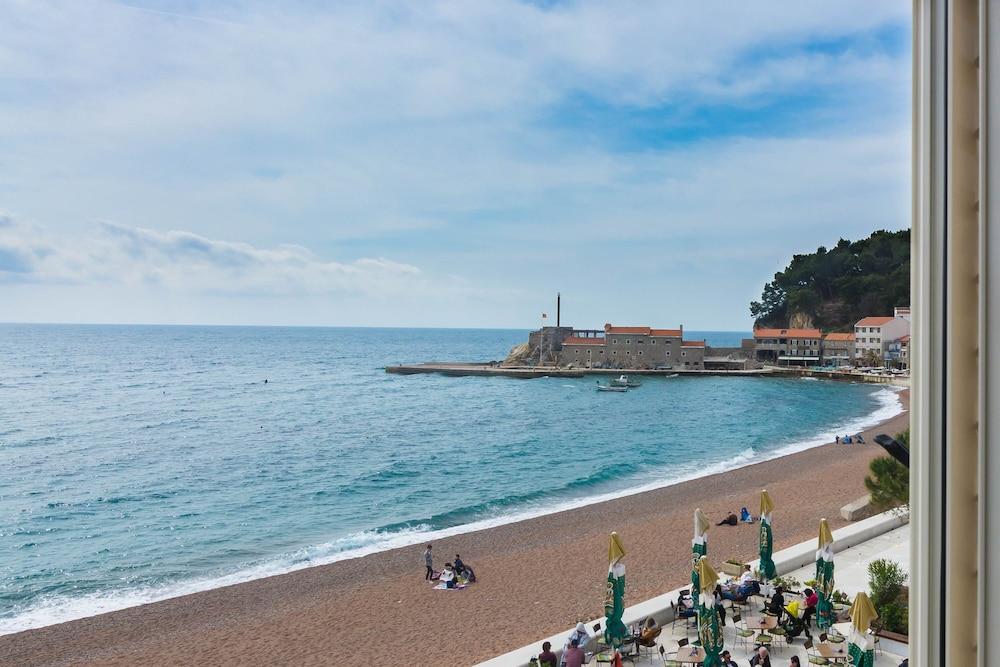 Apartments LIDO Petrovac - Featured Image