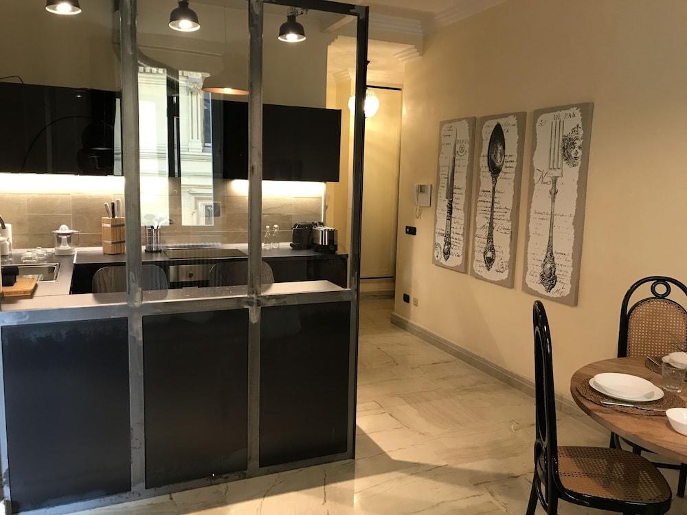 Sweethome - Private Kitchenette