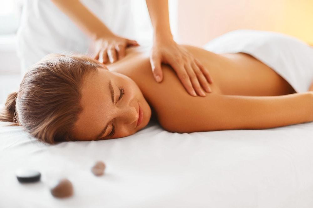 لاندهوتل هيرشين - Massage