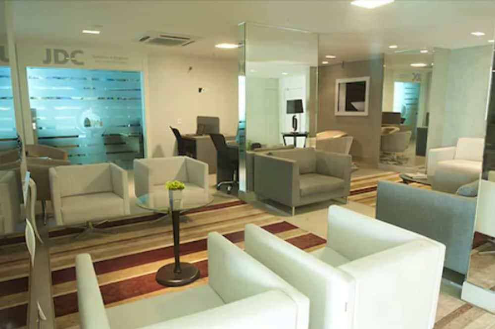 Planalto Bittar Hotel e Eventos - Lobby Sitting Area