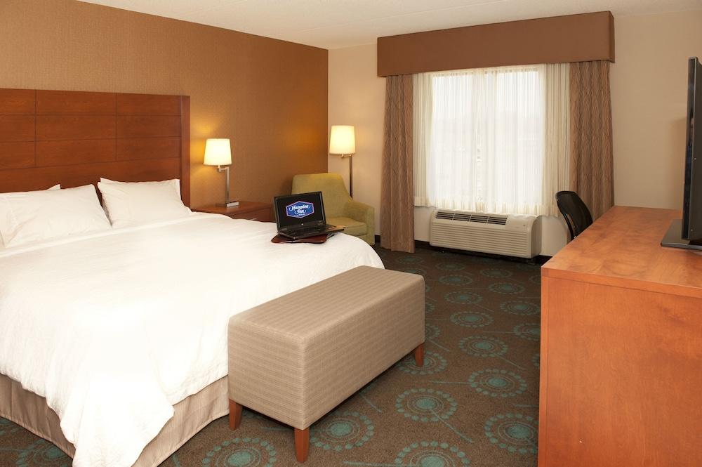 Hampton Inn by Hilton Brampton Toronto - Room