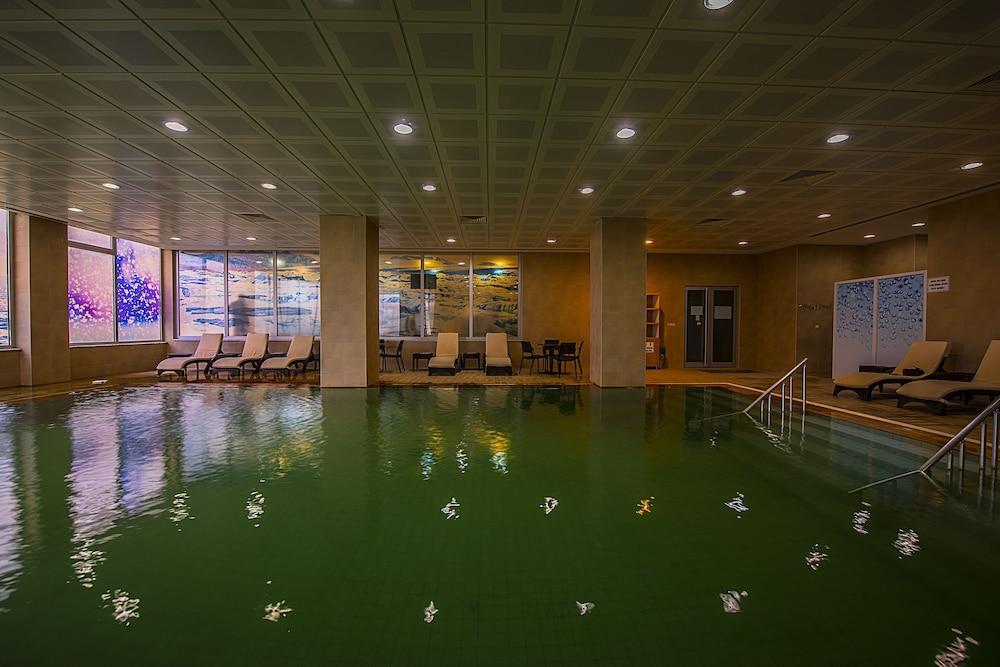 أتول جان تيرمال أوتل آند سبا - Indoor Pool