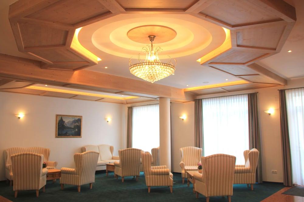Hotel Schwabenwirt - Lobby