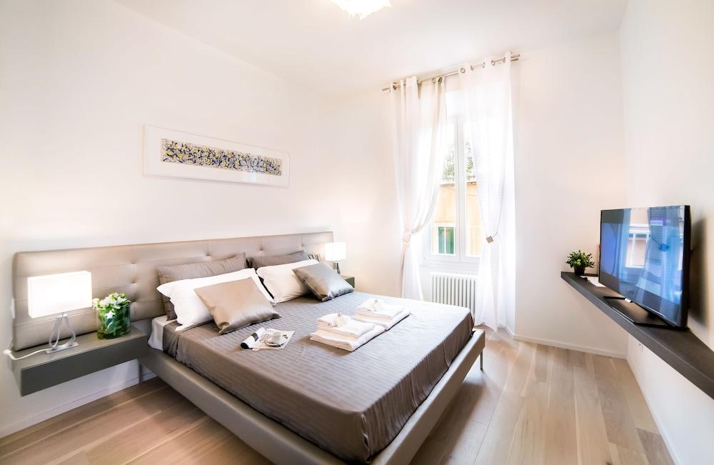 Rent In Rome - Valentino Luxury - Featured Image