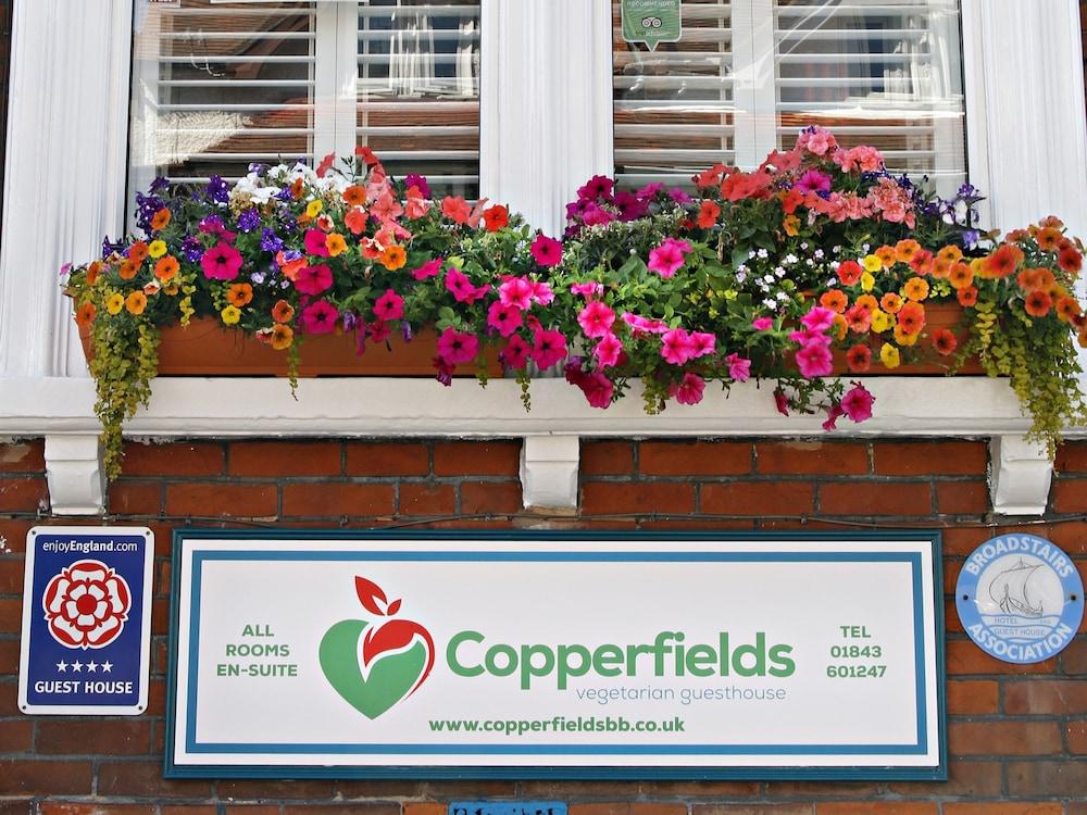 Copperfields Vegetarian Guest House - Exterior