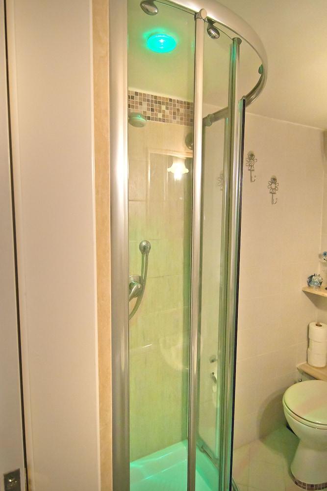 Affitta Camere Via Veneto - Bathroom