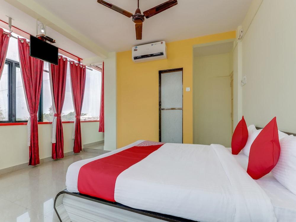 OYO 35940 Hotel Shree Swayambhu - Room