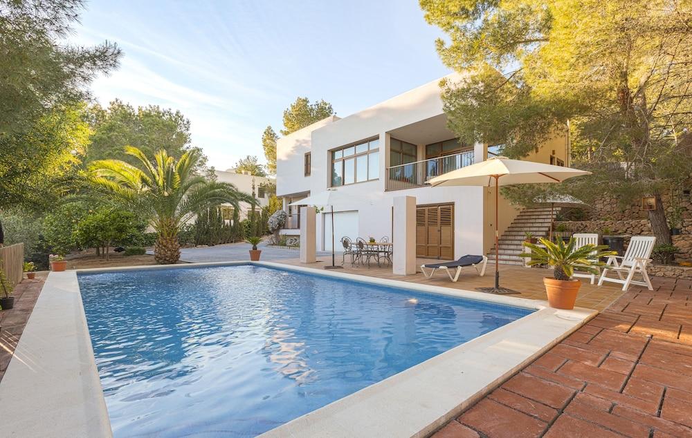 Villa Salada Ibiza - Featured Image