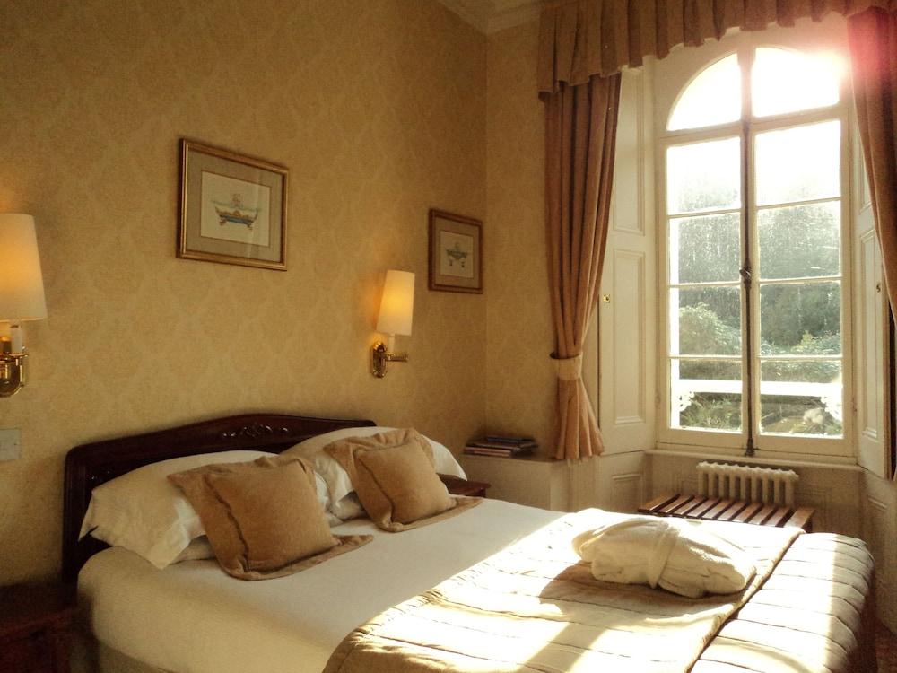 The Falcondale Hotel & Restaurant - Room