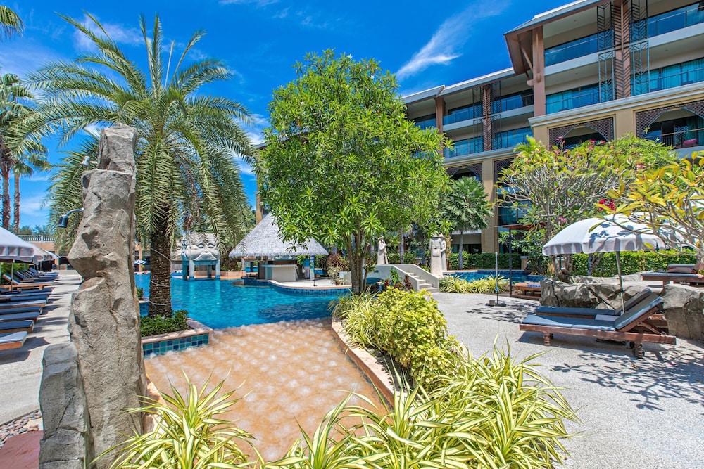 Rawai Palm Beach Resort - Outdoor Pool