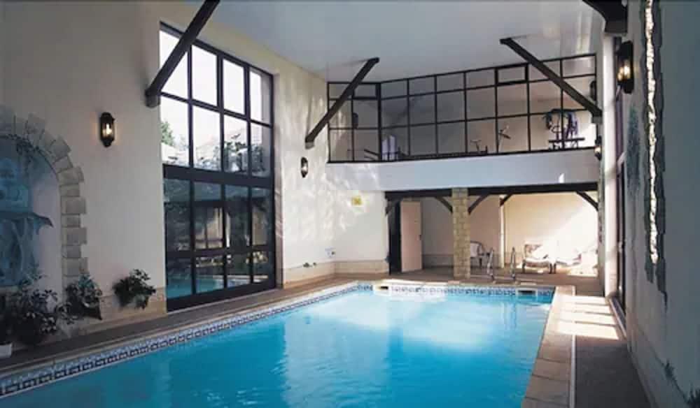 Widbrook Grange - Indoor Pool