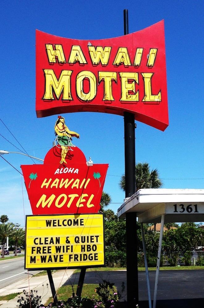 Hawaii Motel - Featured Image