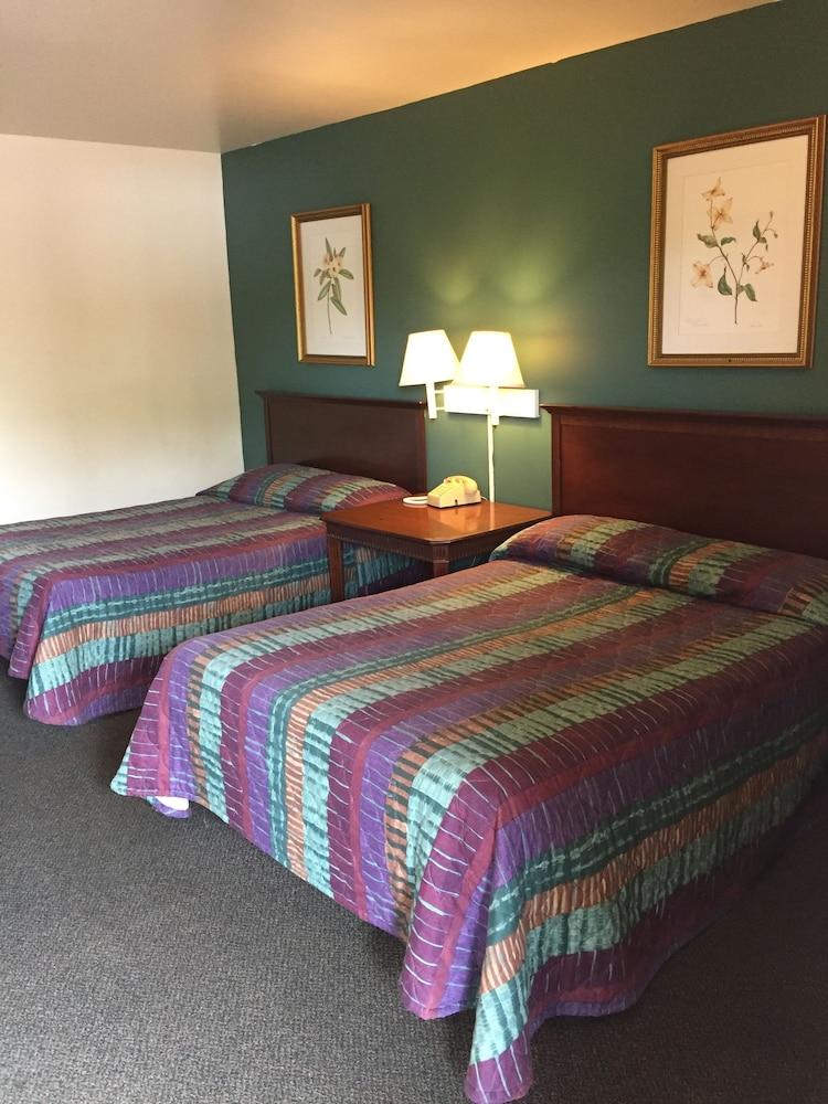 Hudson Plaza Motel Bayonne / Jersey City - Room