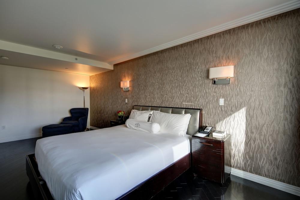 Hotel Shangri La Santa Monica - Room
