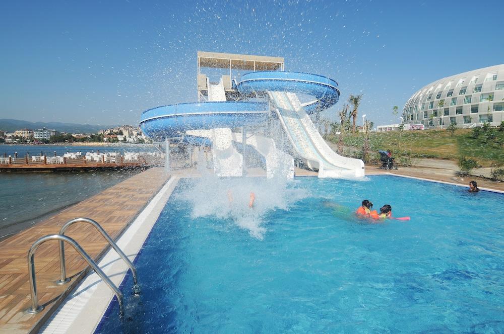 Gold Island Selected Hotel - Water Park