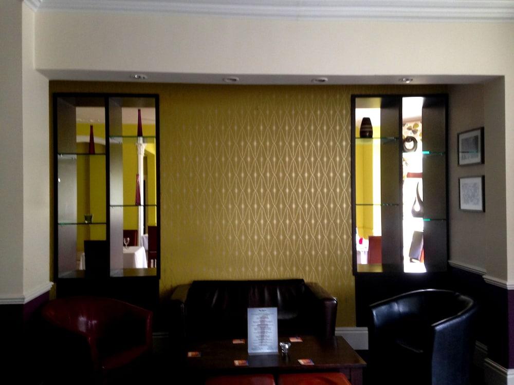 The Grosvenor Hotel - Lobby Lounge