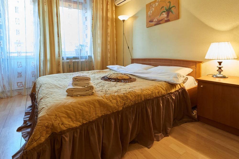Home-Hotel Malaya Zhitomirskaya 10-1 - Room