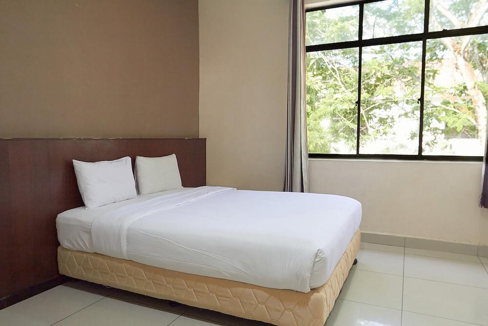 Langkawi Uptown Hotel - Featured Image