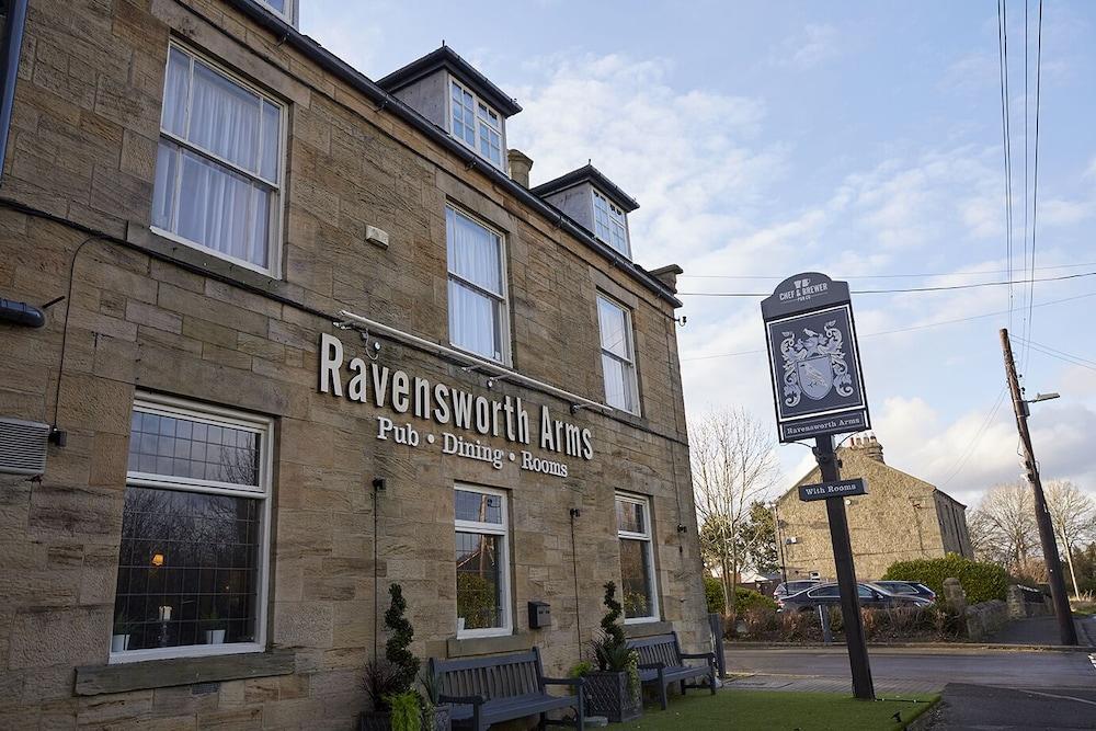 Ravensworth Arms Hotel by Greene King Inns - Exterior