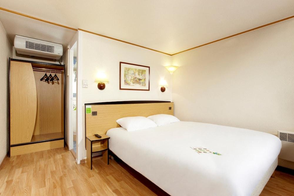 Hotel Campanile Livry Gargan - Room