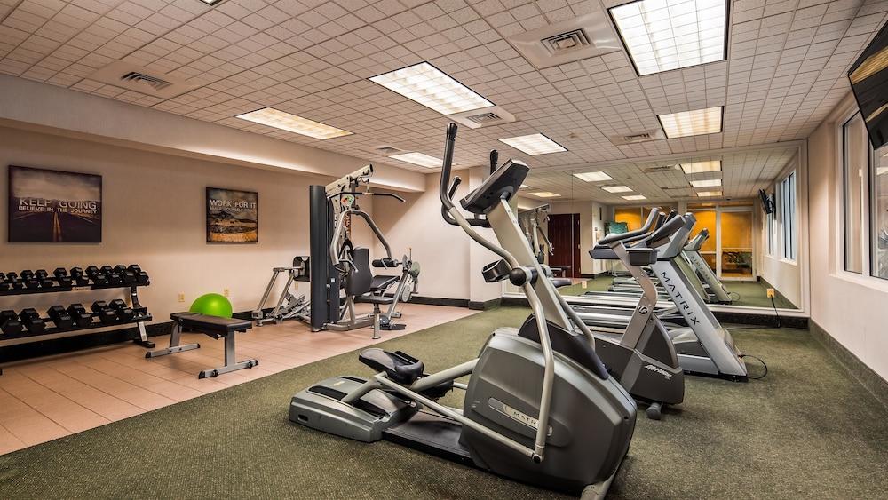 Best Western Plus Country Cupboard Inn - Fitness Facility