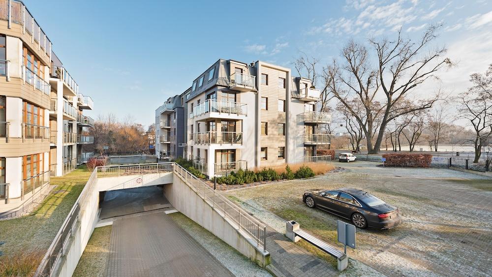 Dom & House - Apartments Sopocka Przystan - Property Grounds