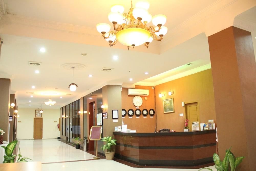 Hotel Permata Hati - Reception
