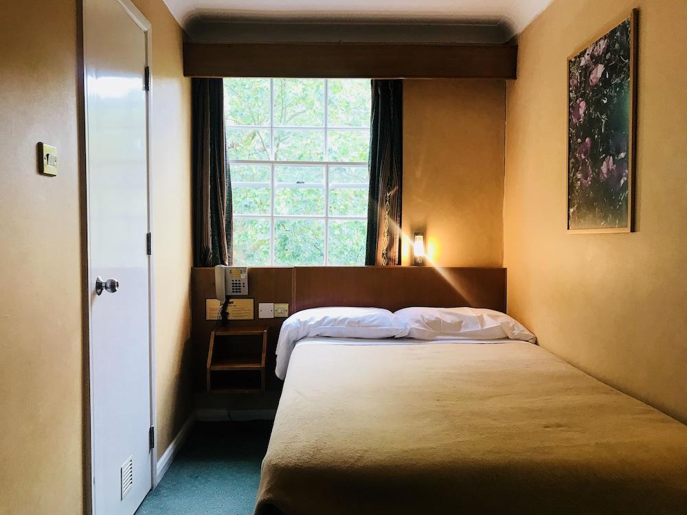 Beverley House Hotel - Room