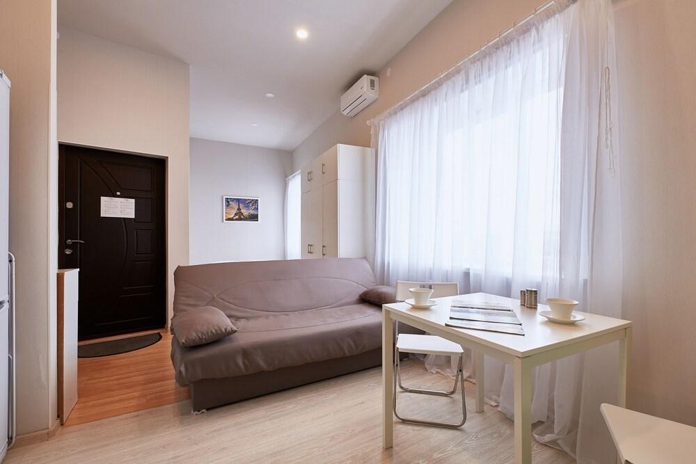 Flatsis Apartment Potebni 4 - Living Area
