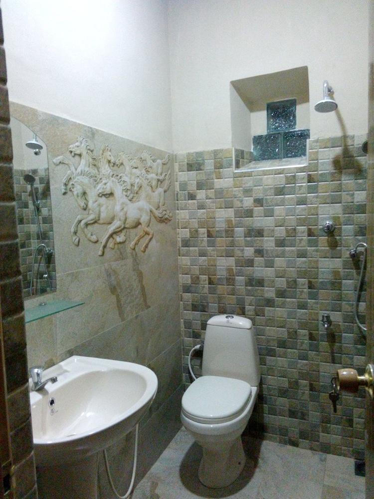 دريمز جاردن سيرف لودج - Bathroom