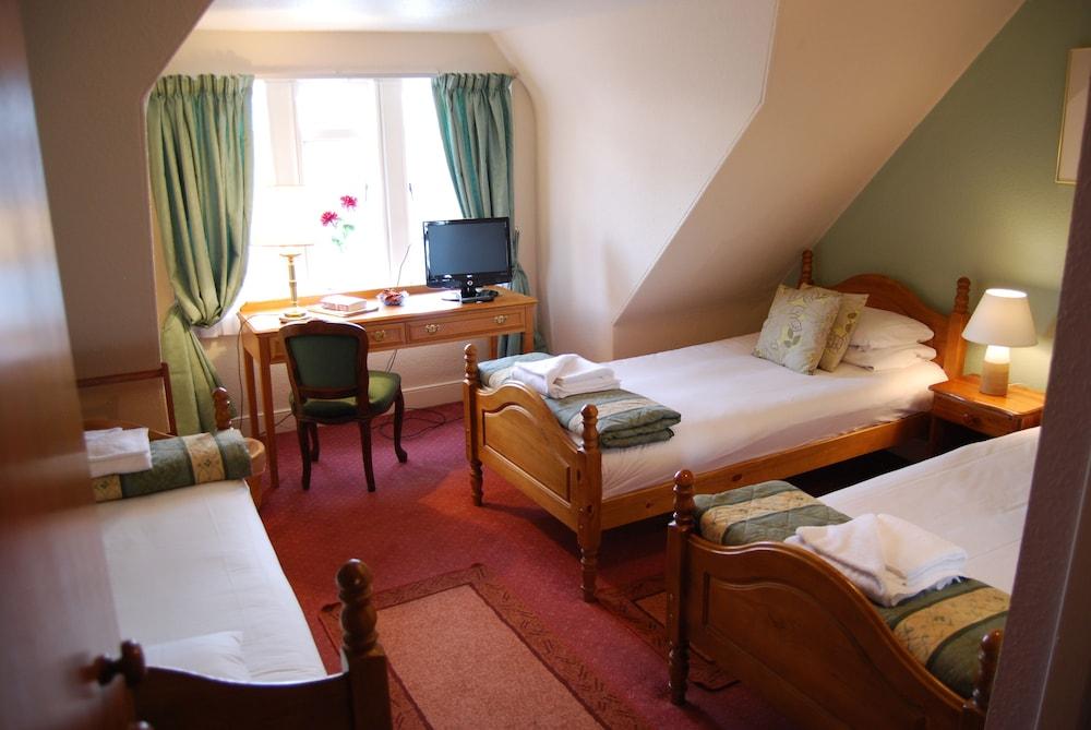 Royston Guest House - Room