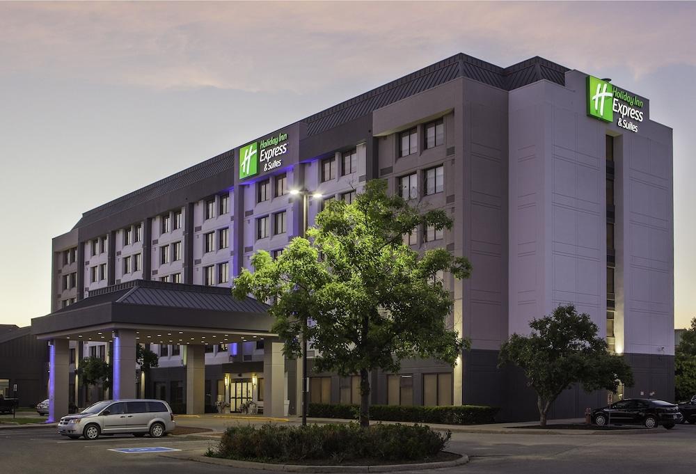 Holiday Inn Express & Suites Mississauga-Toronto Southwest, an IHG Hotel - Featured Image