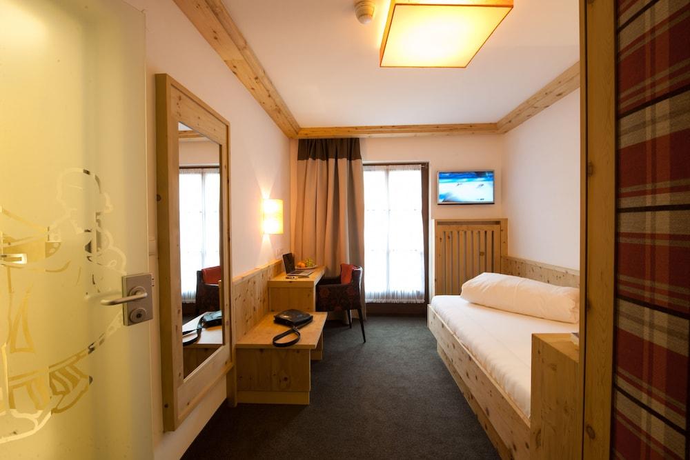 Hotel Bierwirt - Room