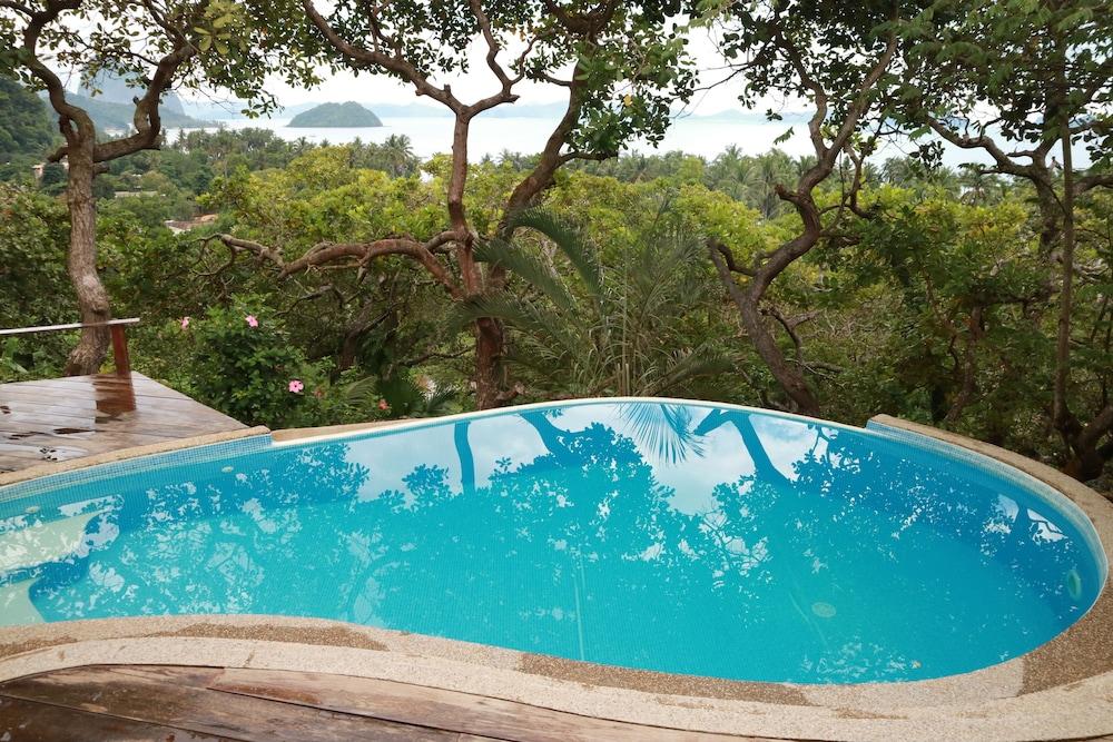 El Nido Overlooking Resort - Outdoor Pool
