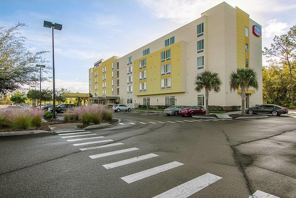 SpringHill Suites by Marriott Tampa North/I 75 Tampa Palms - Exterior