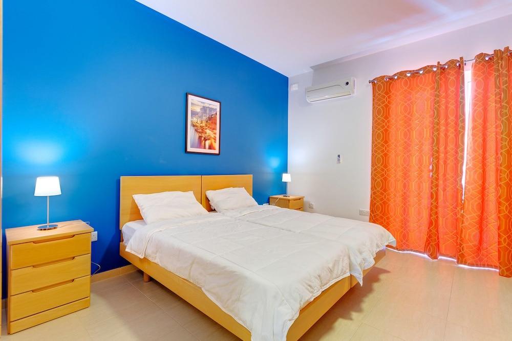 Cosy 1 Bedroom Sliema Apartment, Best Location - Featured Image