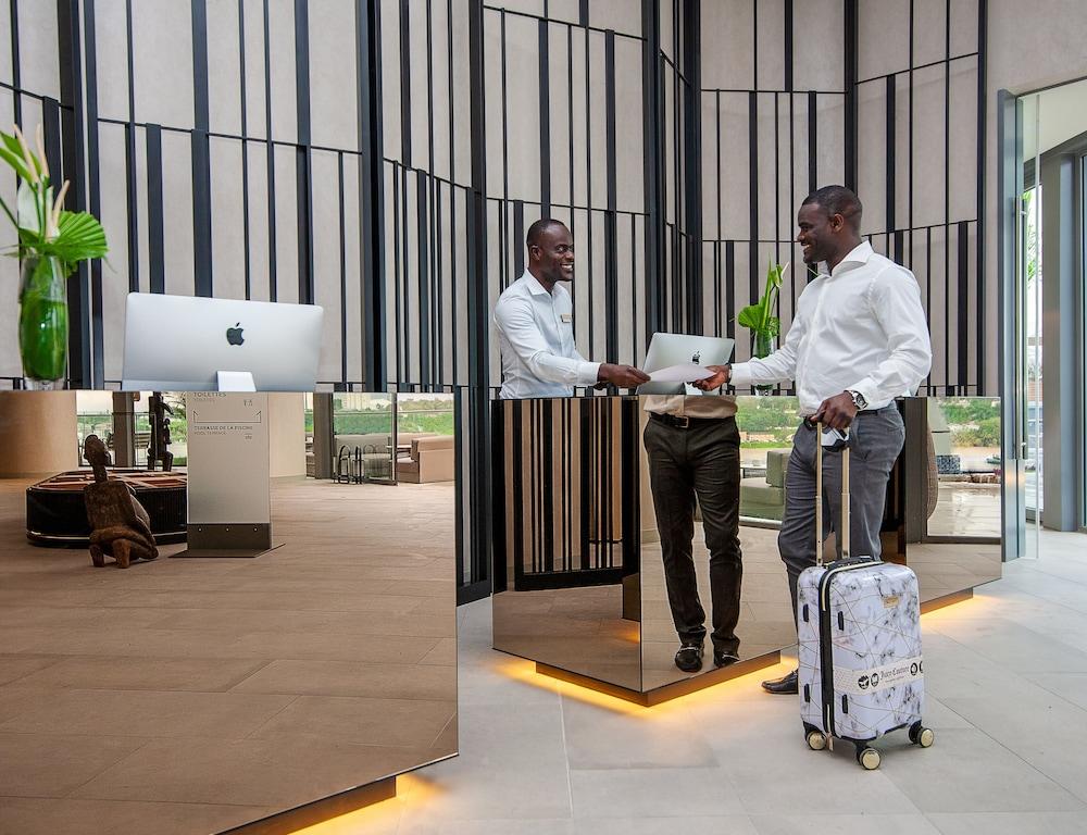 Noom hotel Abidjan Plateau - Reception